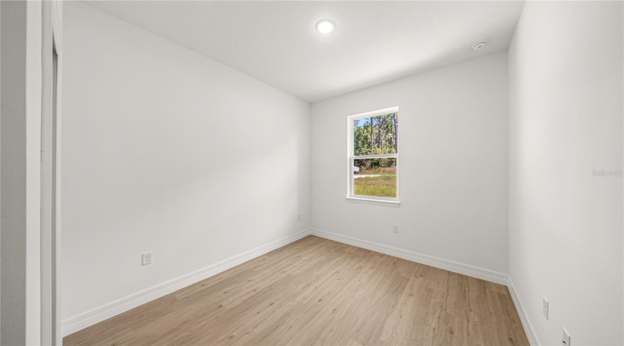 Dunnellon, Florida 34434, 4 Bedroom Bedrooms, ,2 Bathroombathrooms,Residential,For Sale,Charlene,0,Mfrtb8542924