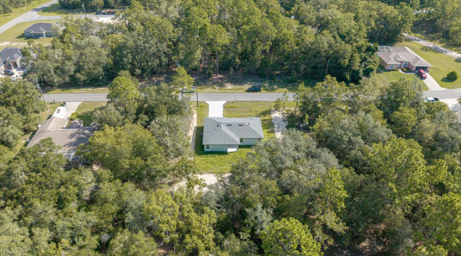 Dunnellon, Florida 34434, 4 Bedroom Bedrooms, ,2 Bathroombathrooms,Residential,For Sale,Charlene,0,Mfrtb8542924