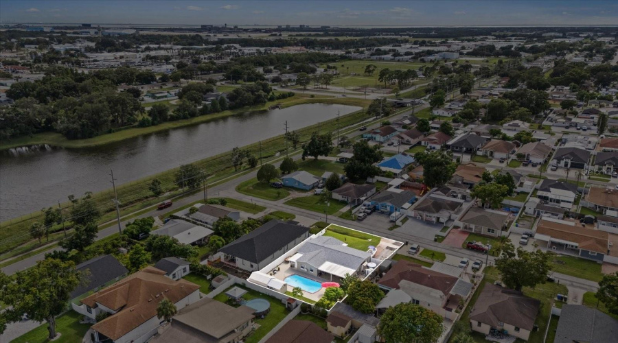 Tampa, Florida 33614, 3 Bedroom Bedrooms, ,2 Bathroombathrooms,Residential,For Sale,Hale,0,Mfrtb8542834