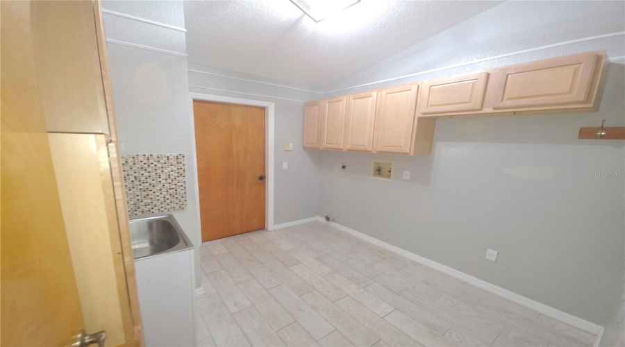 Address Not Available!, 4 Bedroom Bedrooms, ,2 Bathroombathrooms,Residential,For Sale,0,Mfrd6148512
