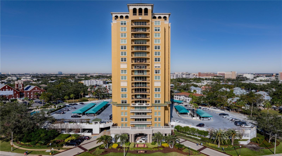 Tampa, Florida 33606, 1 Bedroom Bedrooms, ,1 Bathroombathrooms,Residential,For Sale,Bayshore,0,Mfrtb8473521