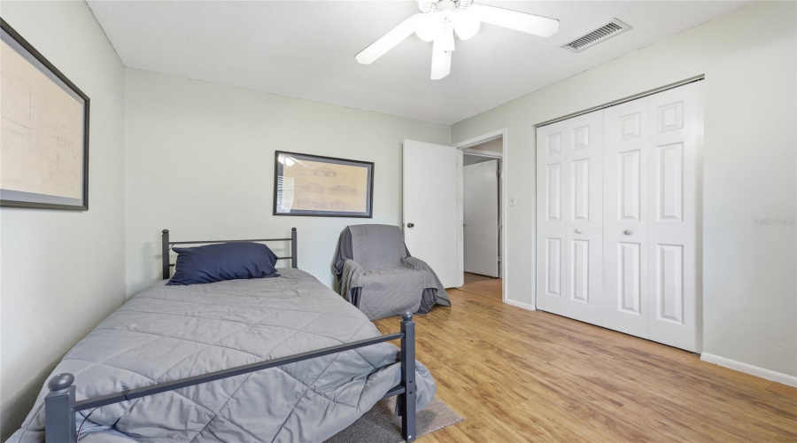 Gainesville, Florida 32653, 3 Bedroom Bedrooms, ,2 Bathroombathrooms,Residential,For Sale,54Th,0,Mfrgc539143