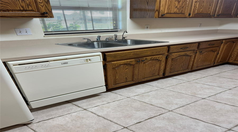 Okeechobee, Florida 34974, 4 Bedroom Bedrooms, ,2 Bathroombathrooms,Residential,For Sale,14Th,0,Mfrom728061