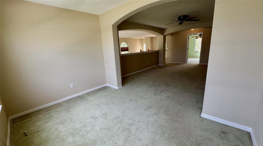 Kissimmee, Florida 34746, 4 Bedroom Bedrooms, ,2 Bathroombathrooms,Residential,For Sale,Putter,0,Mfro6436932