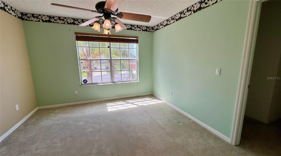 Kissimmee, Florida 34746, 4 Bedroom Bedrooms, ,2 Bathroombathrooms,Residential,For Sale,Putter,0,Mfro6436932