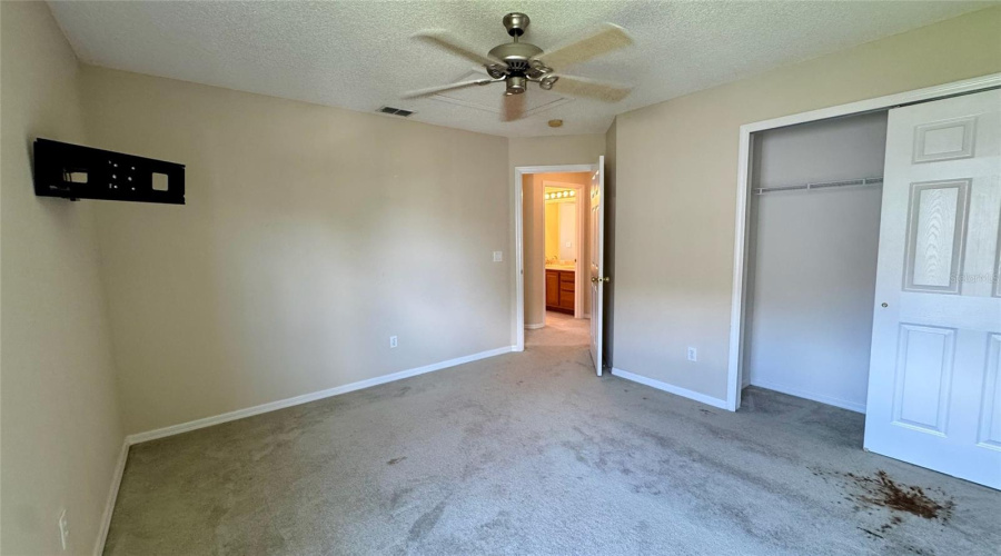 Kissimmee, Florida 34746, 4 Bedroom Bedrooms, ,2 Bathroombathrooms,Residential,For Sale,Putter,0,Mfro6436932