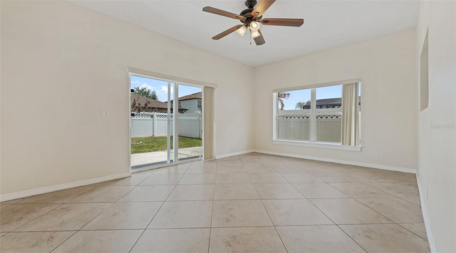Kissimmee, Florida 34744, 5 Bedroom Bedrooms, ,3 Bathroombathrooms,Residential,For Sale,Neptune Pointe,0,Mfrs5149687
