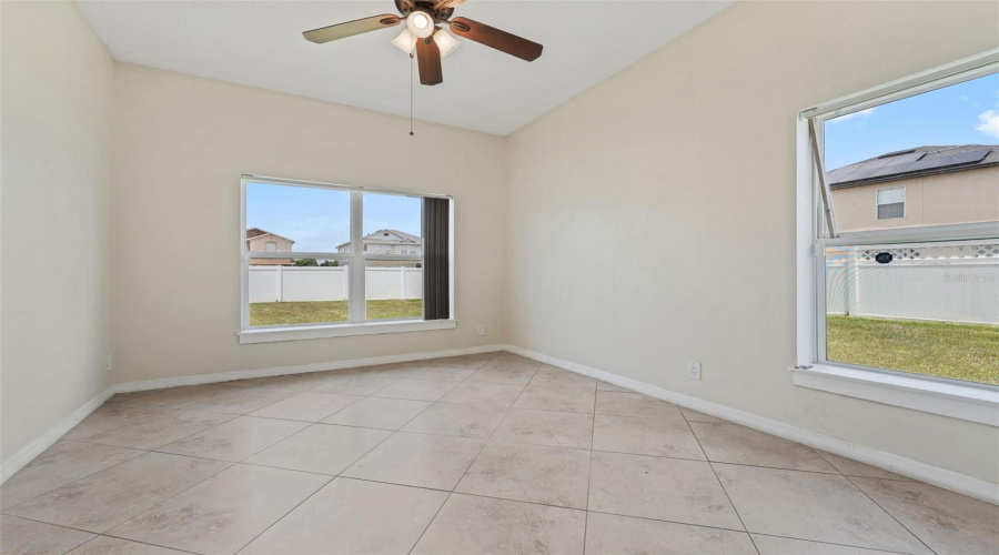 Kissimmee, Florida 34744, 5 Bedroom Bedrooms, ,3 Bathroombathrooms,Residential,For Sale,Neptune Pointe,0,Mfrs5149687