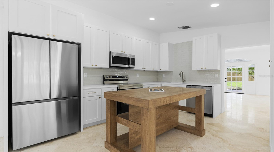 Winter Park, Florida 32789, 3 Bedroom Bedrooms, ,2 Bathroombathrooms,Residential,For Sale,Denning,0,Mfro6435470