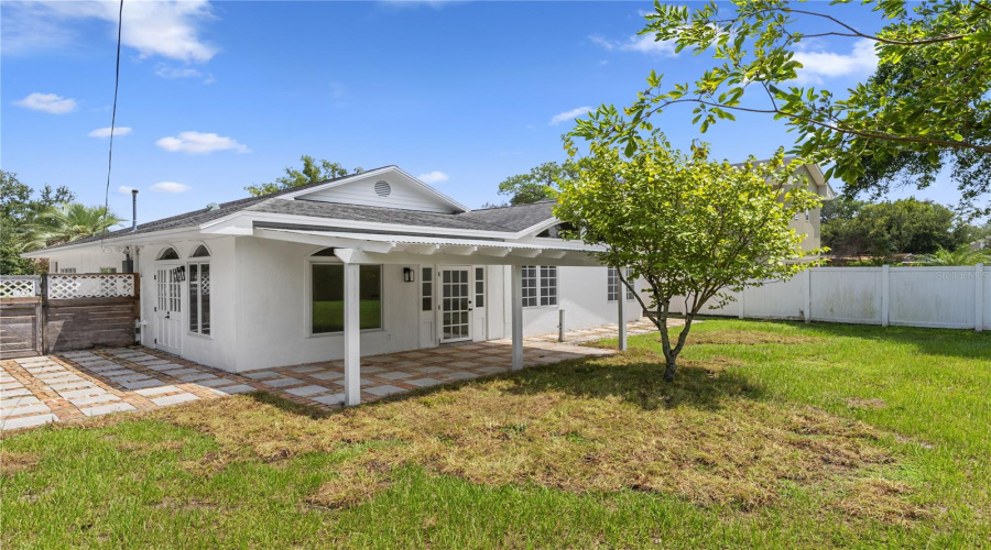 Winter Park, Florida 32789, 3 Bedroom Bedrooms, ,2 Bathroombathrooms,Residential,For Sale,Denning,0,Mfro6435470