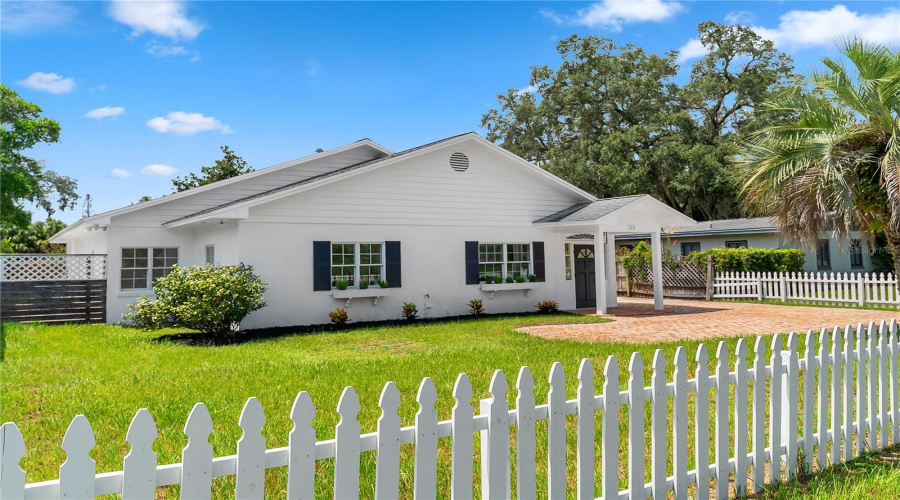 Winter Park, Florida 32789, 3 Bedroom Bedrooms, ,2 Bathroombathrooms,Residential,For Sale,Denning,0,Mfro6435470
