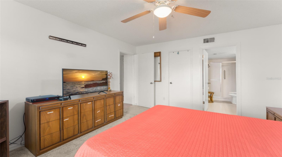 Orlando, Florida 32812, 2 Bedroom Bedrooms, ,2 Bathroombathrooms,Residential,For Sale,Dover Village,0,Mfro6384292