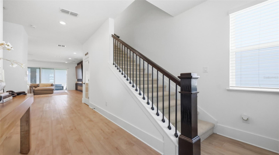 Apopka, Florida 32703, 4 Bedroom Bedrooms, ,3 Bathroombathrooms,Residential,For Sale,Crowncrest,0,Mfro6415913