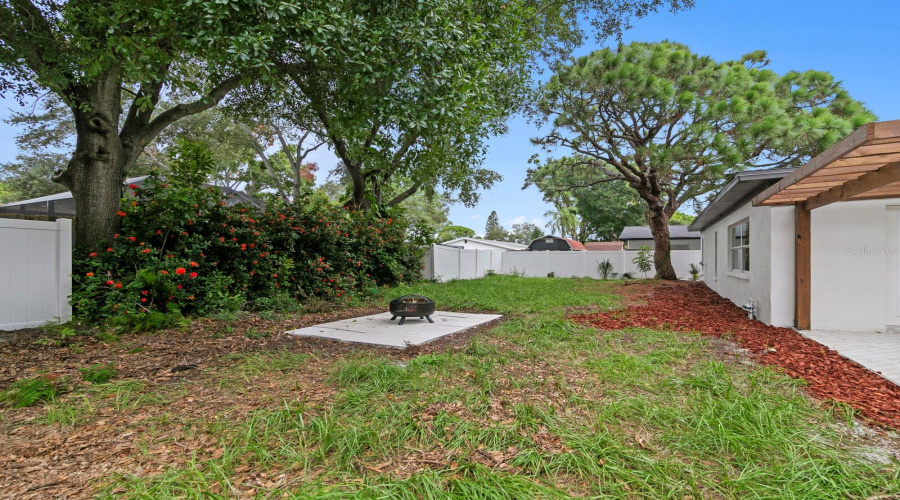St Petersburg, Florida 33705, 3 Bedroom Bedrooms, ,2 Bathroombathrooms,Residential,For Sale,14Th,0,Mfrtb8536036