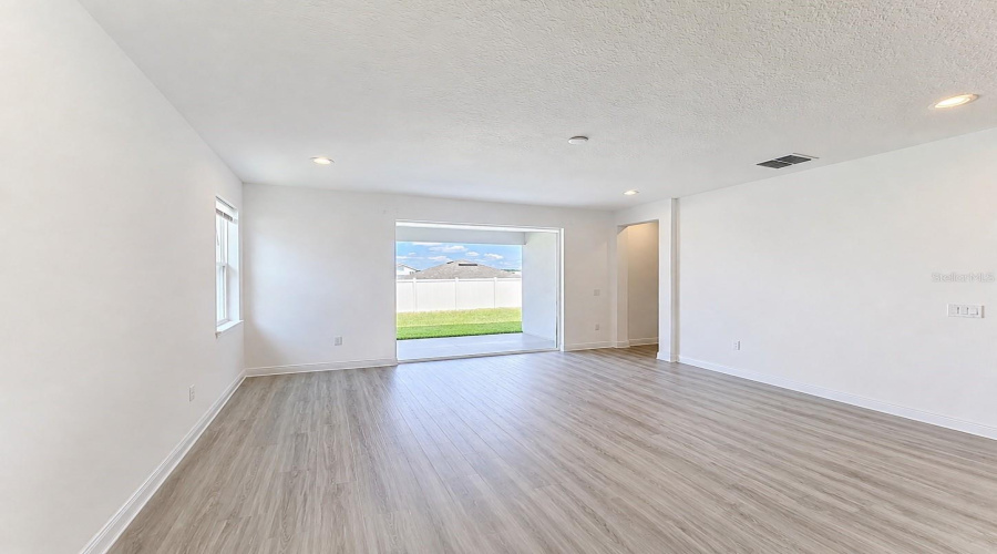 Clermont, Florida 34711, 5 Bedroom Bedrooms, ,3 Bathroombathrooms,Residential,For Sale,Davos,0,Mfro6430205