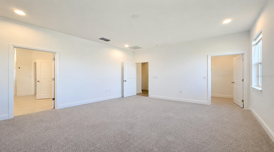 Clermont, Florida 34711, 5 Bedroom Bedrooms, ,3 Bathroombathrooms,Residential,For Sale,Davos,0,Mfro6430205