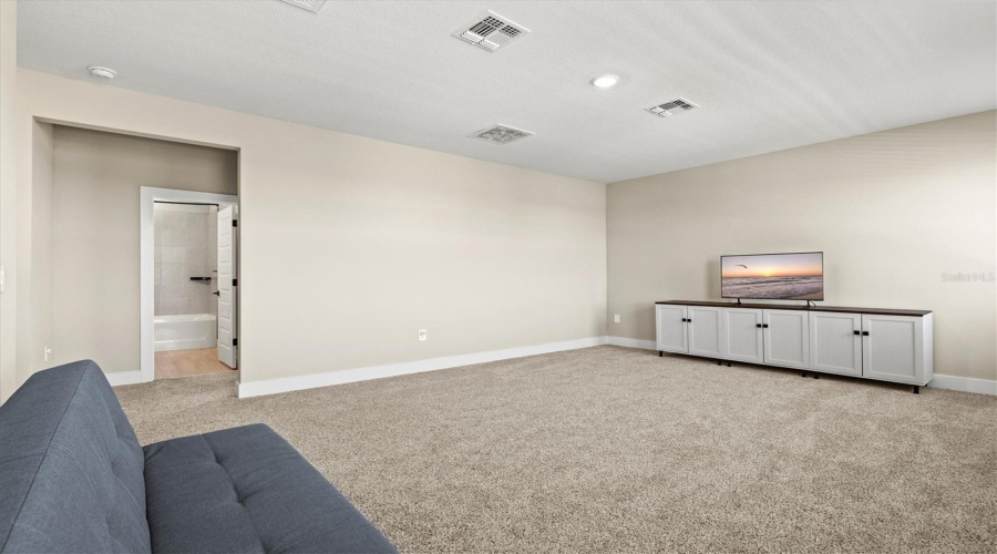 Nokomis, Florida 34275, 5 Bedroom Bedrooms, ,3 Bathroombathrooms,Residential,For Sale,Sun Chaser,0,Mfrn6144206
