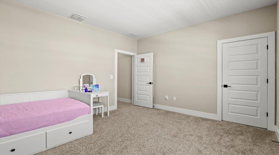 Nokomis, Florida 34275, 5 Bedroom Bedrooms, ,3 Bathroombathrooms,Residential,For Sale,Sun Chaser,0,Mfrn6144206
