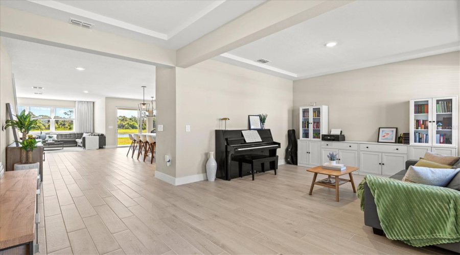 Nokomis, Florida 34275, 5 Bedroom Bedrooms, ,3 Bathroombathrooms,Residential,For Sale,Sun Chaser,0,Mfrn6144206