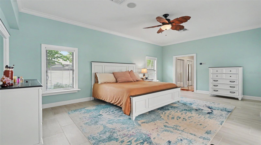 Oldsmar, Florida 34677, 4 Bedroom Bedrooms, ,4 Bathroombathrooms,Residential,For Sale,Holly Hill,0,Mfrtb8529182