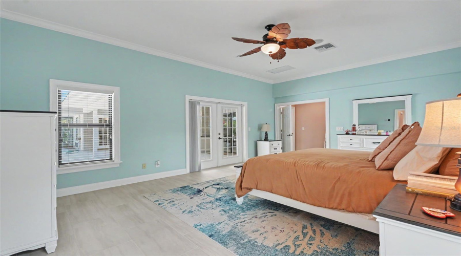 Oldsmar, Florida 34677, 4 Bedroom Bedrooms, ,4 Bathroombathrooms,Residential,For Sale,Holly Hill,0,Mfrtb8529182