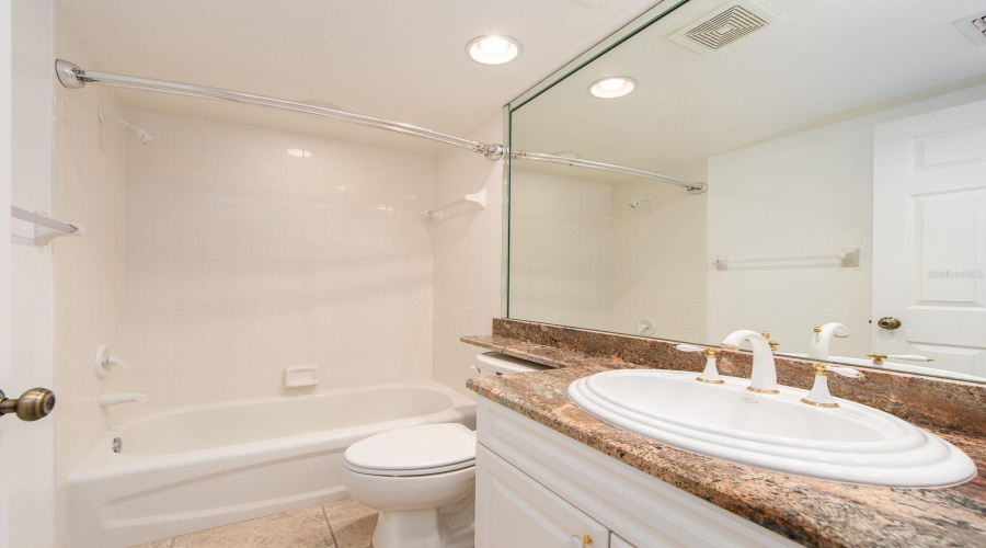 St Petersburg, Florida 33708, 2 Bedroom Bedrooms, ,2 Bathroombathrooms,Residential,For Sale,Shoreline,0,Mfrtb8471256