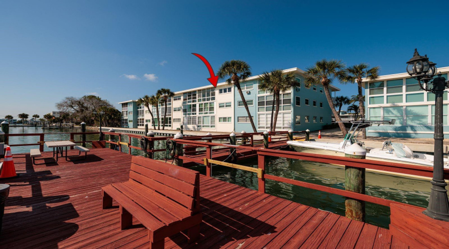 Unit &Amp; Dock/Fishing Pier.