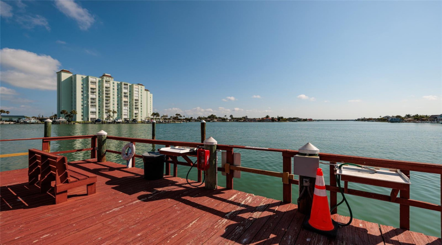 Fishing Pier W/Boat Gate &Amp; Fish Cleaning Tables W/Water.