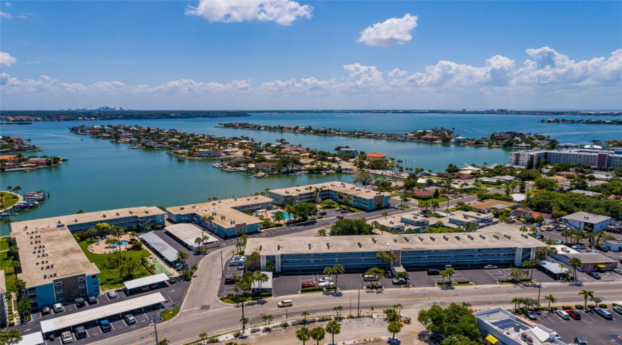Sylvette Condos On Boca Ciega Bay.
