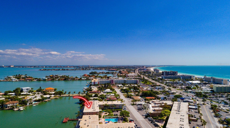 Unit On Boca Ciega Bay &Amp; A Short Walk To The Gulf Of Mexico.