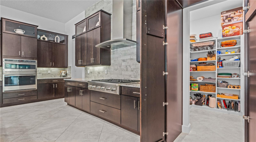 Kitchen Pantry