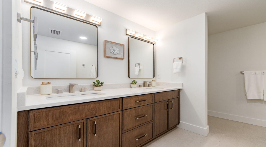 Beautiful Custom Second Bath