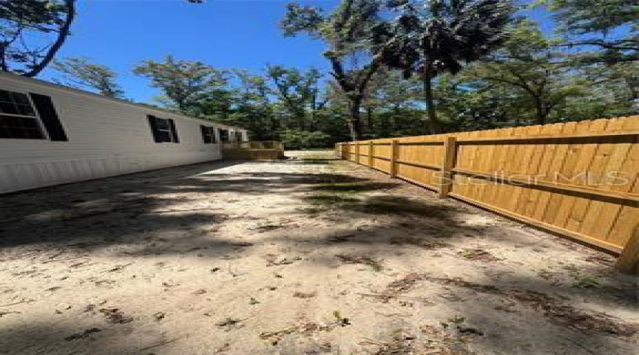 Trenton, Florida 32693, 3 Bedroom Bedrooms, ,2 Bathroombathrooms,Residential,For Sale,82Nd,0,Mfrgc540588