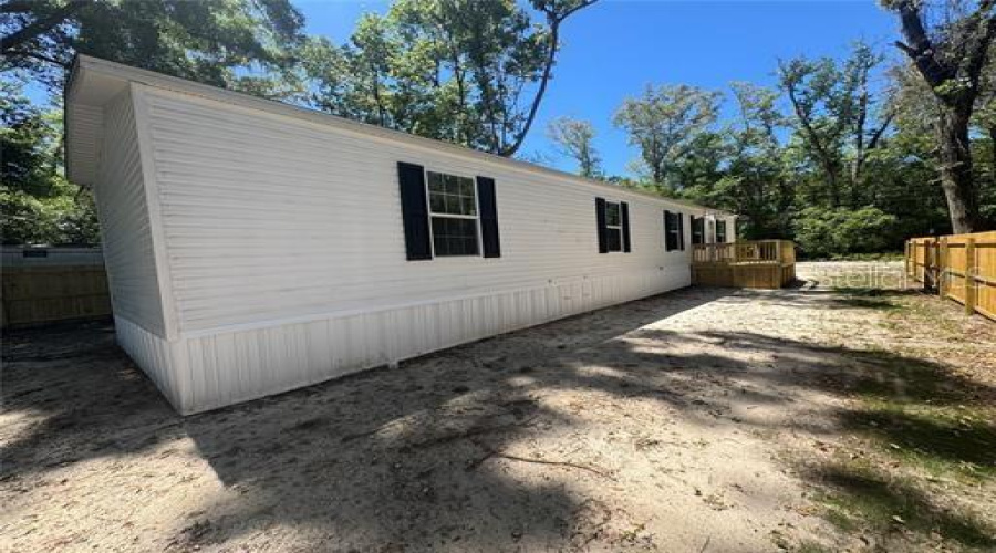 Trenton, Florida 32693, 3 Bedroom Bedrooms, ,2 Bathroombathrooms,Residential,For Sale,82Nd,0,Mfrgc540588