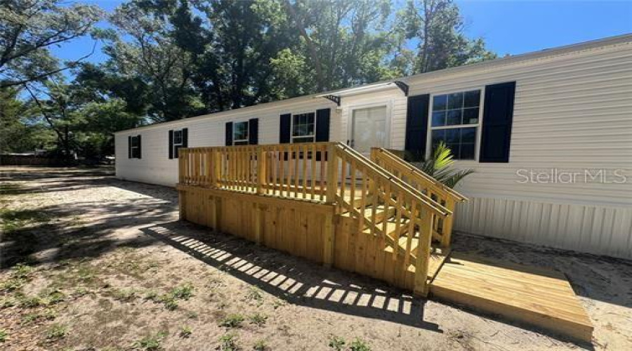 Trenton, Florida 32693, 3 Bedroom Bedrooms, ,2 Bathroombathrooms,Residential,For Sale,82Nd,0,Mfrgc540588