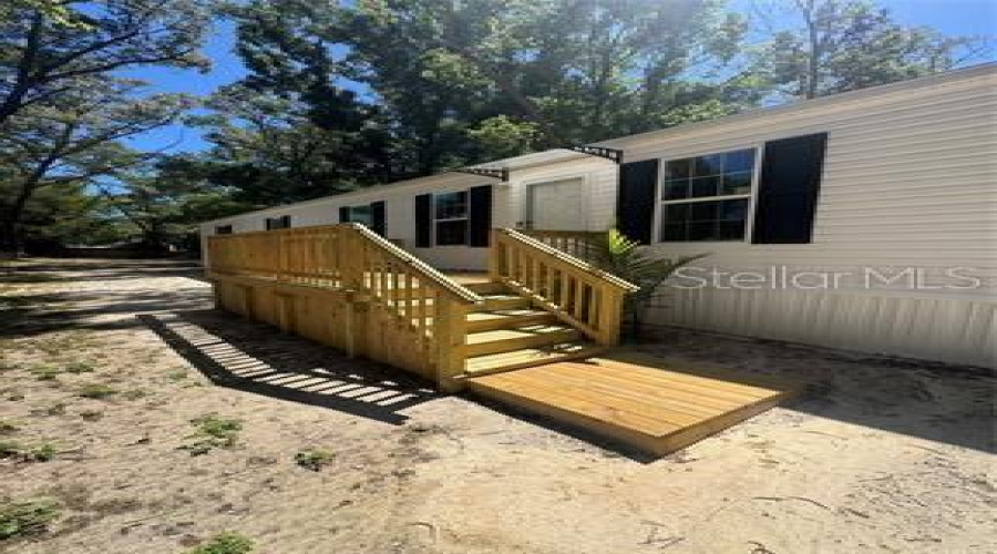 Trenton, Florida 32693, 3 Bedroom Bedrooms, ,2 Bathroombathrooms,Residential,For Sale,82Nd,0,Mfrgc540588