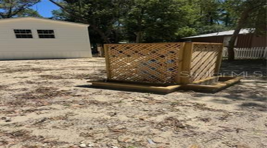Trenton, Florida 32693, 3 Bedroom Bedrooms, ,2 Bathroombathrooms,Residential,For Sale,82Nd,0,Mfrgc540588