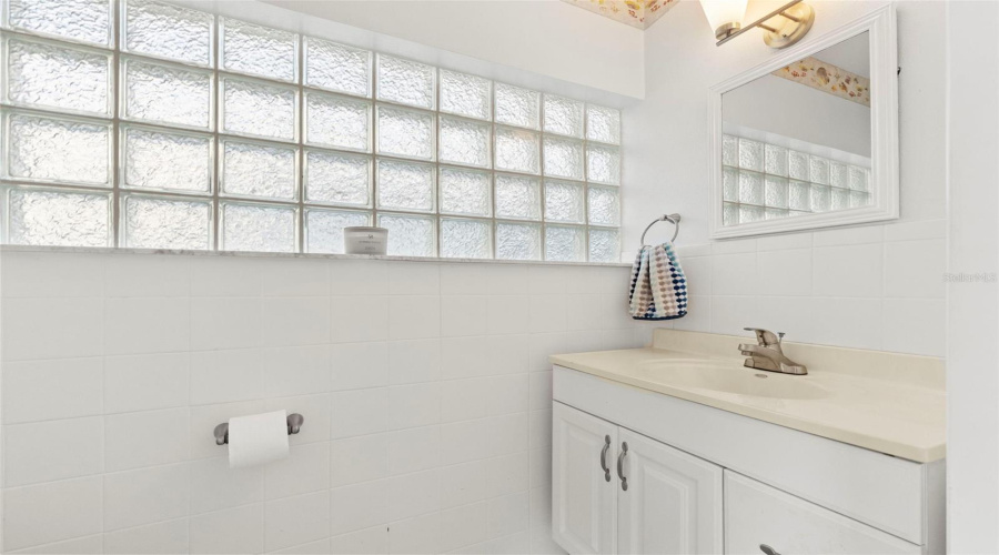 Tampa, Florida 33626, 4 Bedroom Bedrooms, ,2 Bathroombathrooms,Residential,For Sale,Breland,0,Mfrtb8510327