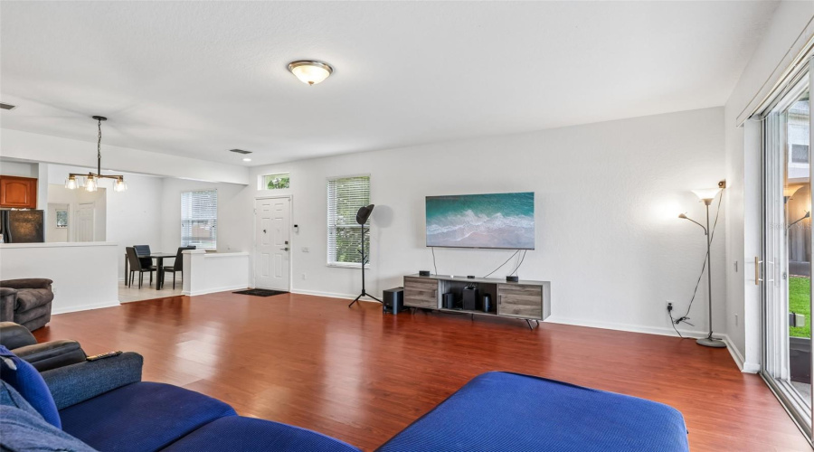 Orlando, Florida 32828, 3 Bedroom Bedrooms, ,2 Bathroombathrooms,Residential,For Sale,Bellinkoff,0,Mfro6396700