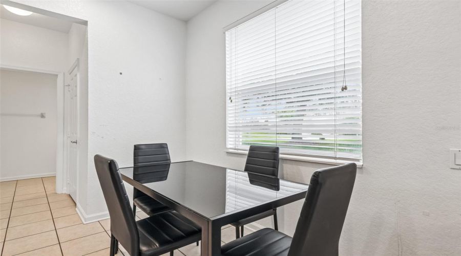 Orlando, Florida 32828, 3 Bedroom Bedrooms, ,2 Bathroombathrooms,Residential,For Sale,Bellinkoff,0,Mfro6396700