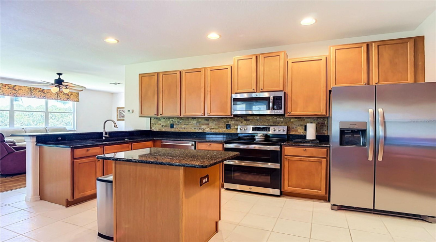 Trinity, Florida 34655, 2 Bedroom Bedrooms, ,2 Bathroombathrooms,Residential,For Sale,Morning Rose,0,Mfrtb8535097
