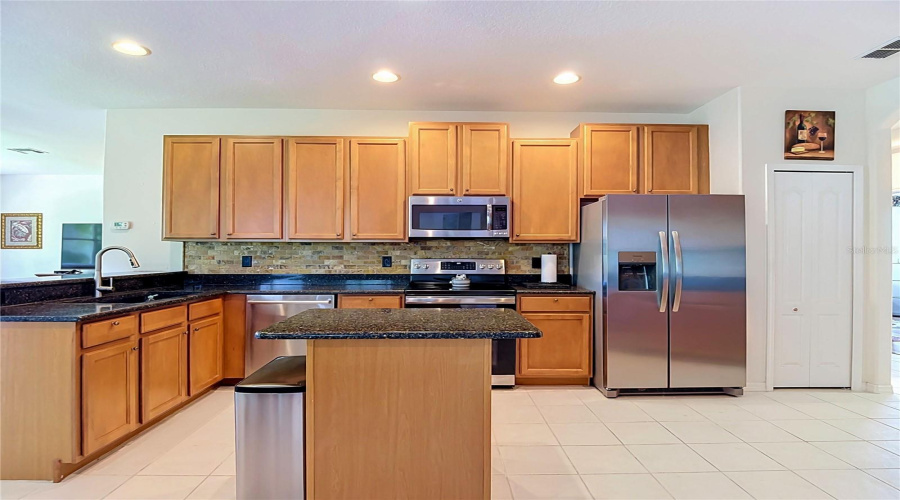 Trinity, Florida 34655, 2 Bedroom Bedrooms, ,2 Bathroombathrooms,Residential,For Sale,Morning Rose,0,Mfrtb8535097