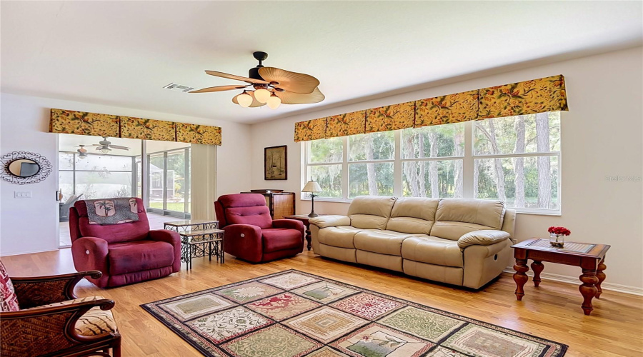 Trinity, Florida 34655, 2 Bedroom Bedrooms, ,2 Bathroombathrooms,Residential,For Sale,Morning Rose,0,Mfrtb8535097