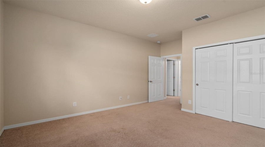 Orlando, Florida 32811, 4 Bedroom Bedrooms, ,2 Bathroombathrooms,Residential,For Sale,Dove Tree,0,Mfro6412846