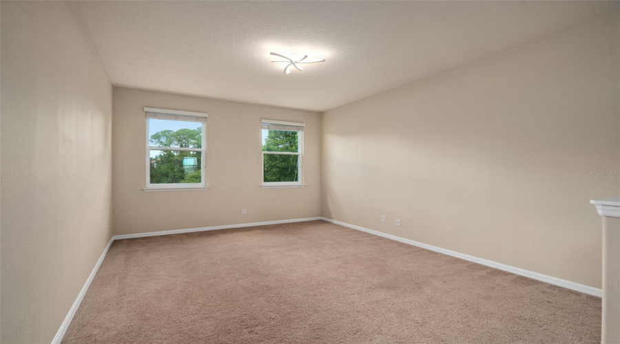 Orlando, Florida 32811, 4 Bedroom Bedrooms, ,2 Bathroombathrooms,Residential,For Sale,Dove Tree,0,Mfro6412846