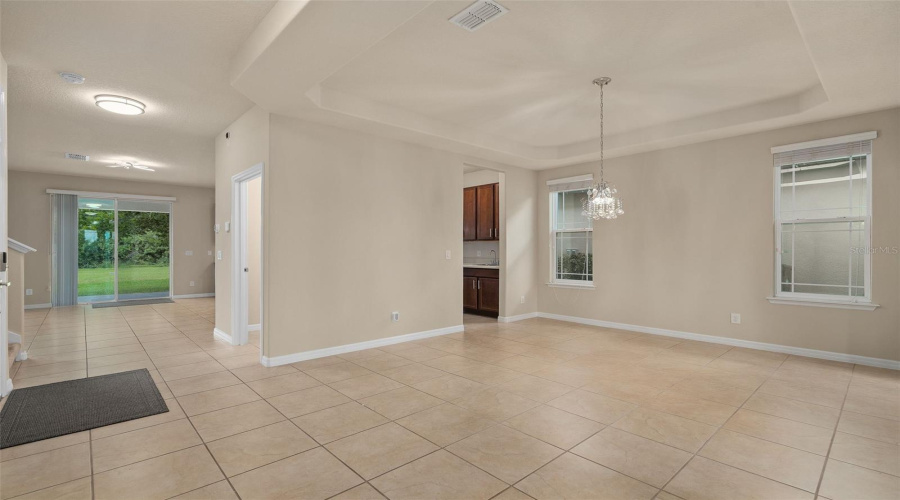 Orlando, Florida 32811, 4 Bedroom Bedrooms, ,2 Bathroombathrooms,Residential,For Sale,Dove Tree,0,Mfro6412846
