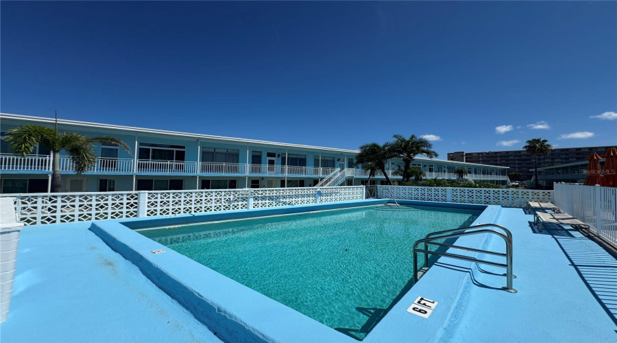 South Pasadena, Florida 33707, 1 Bedroom Bedrooms, ,1 Bathroombathrooms,Residential,For Sale,Shore,0,Mfrtb8537146