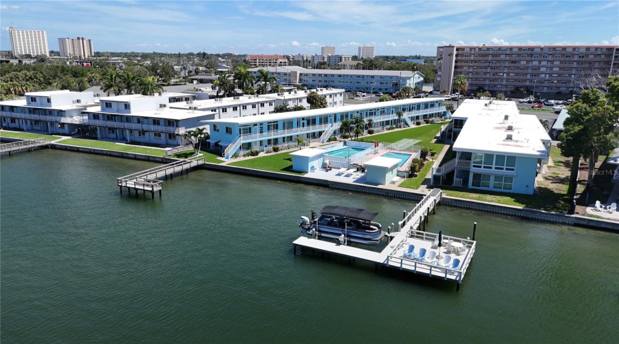 South Pasadena, Florida 33707, 1 Bedroom Bedrooms, ,1 Bathroombathrooms,Residential,For Sale,Shore,0,Mfrtb8537146