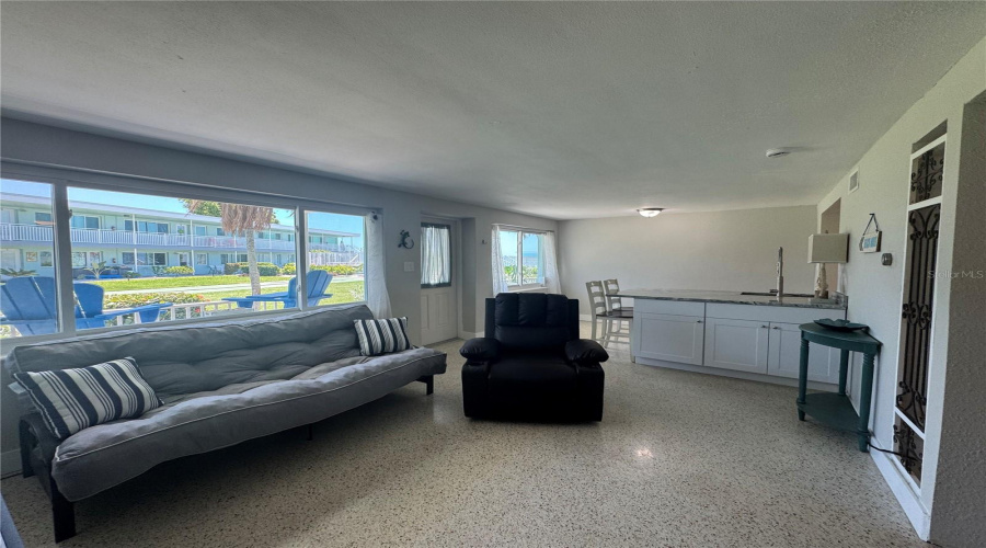 South Pasadena, Florida 33707, 1 Bedroom Bedrooms, ,1 Bathroombathrooms,Residential,For Sale,Shore,0,Mfrtb8537146