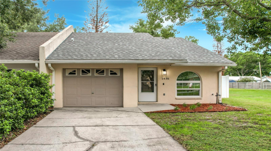 Lakeland, Florida 33810, 3 Bedroom Bedrooms, ,2 Bathroombathrooms,Residential,For Sale,Shirley,0,Mfrl4963526